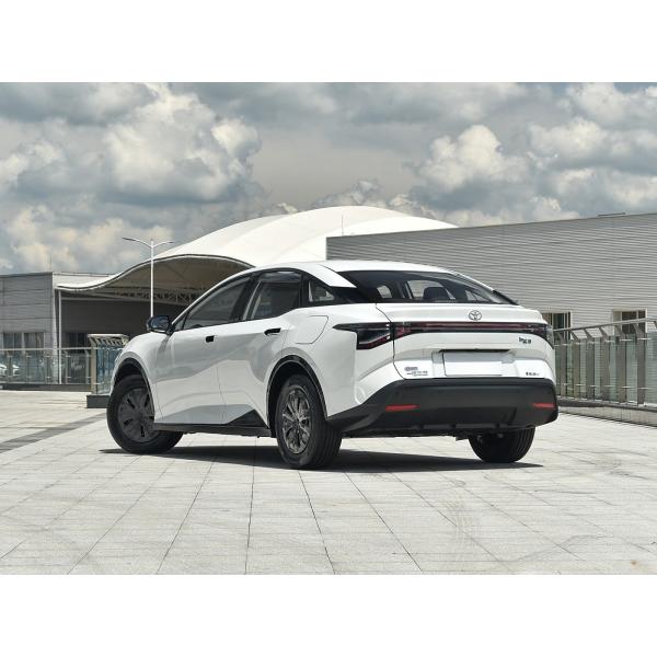 ToyotaS BZ3 en buen estado de uso NUEVO CAR Energía eléctrica pura 600KM 4 puertas 5 asientos