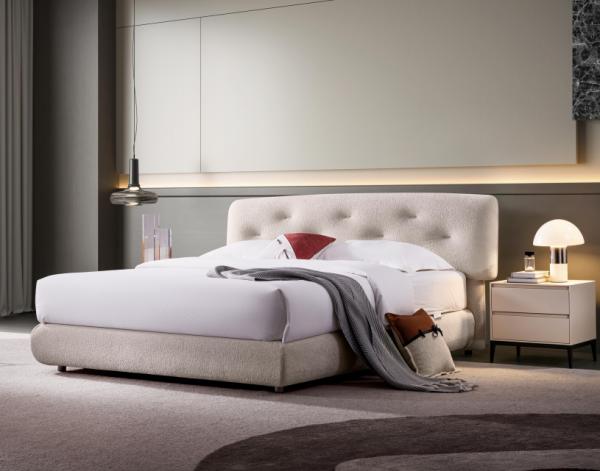 Italian minimalist soft pack bed , suitable for apartment , villa , hotel