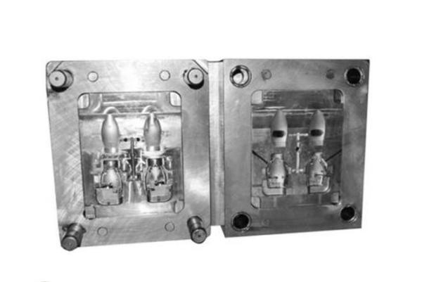 Injection Mold Plastic Molding Tool For ABS Electrical Accessory High Efficiency