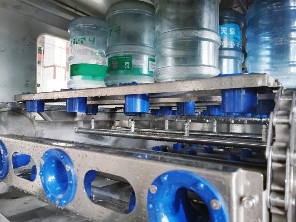 Automaticlly Electrical Small Liquid Filling Machine For 20 Liter Jar / 5 Gallon