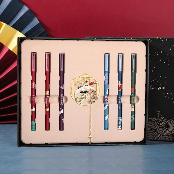Chinese Style Colorful Signature Pen Set Plastic Gel Pen With Folding Fan Bookmark