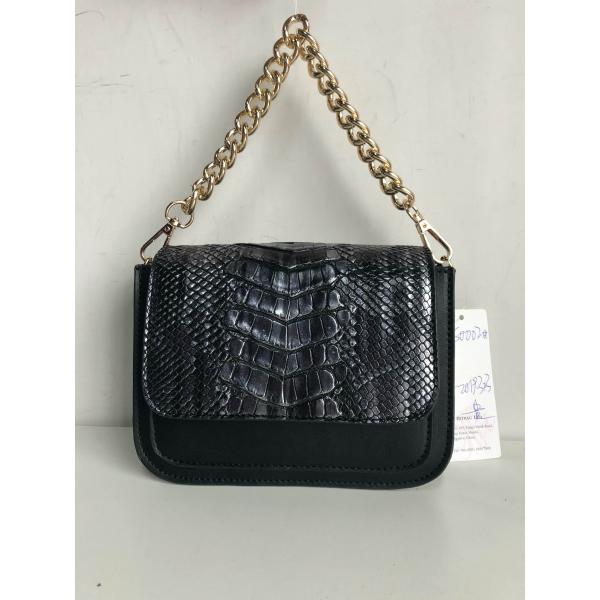 Wholesale latest design women ladies Chains Crossbody Bag Women pu leather crossbody bag