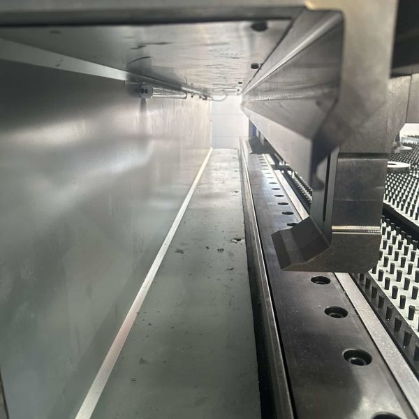CNC Control System Fully Automated Panel Bender with 170mm Bending Height for High Precision Sheet Metal Bending