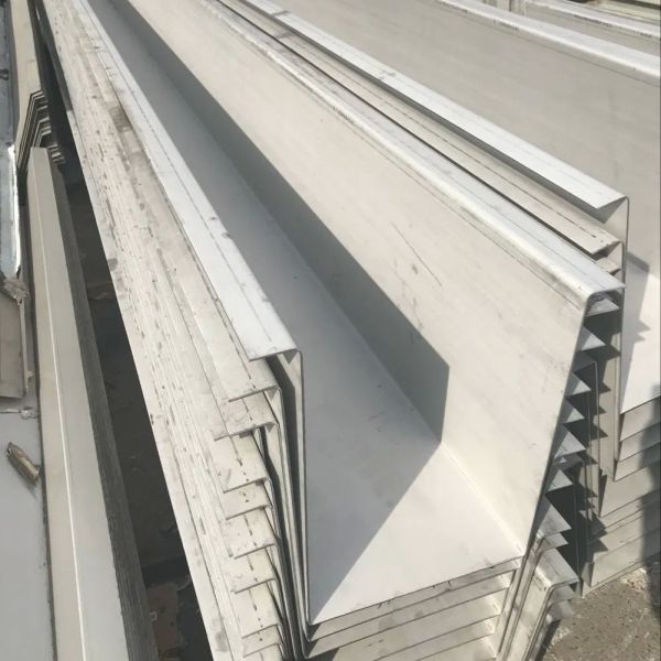 Corrosion Resistant Stainless Steel Water Gutter System with Custom Width 200-800mm for House Roofing