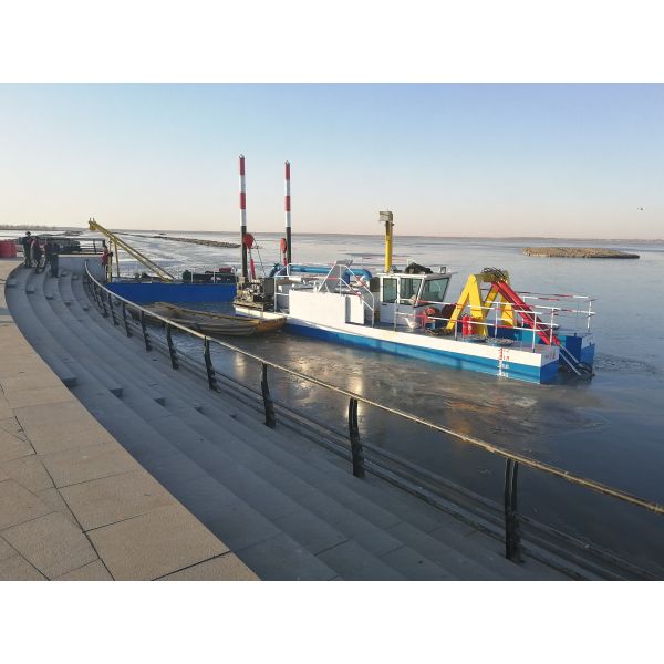 Small Csd200 Head Cutter Suction Dredger Ships 40000 KG Capacity 8 Inch