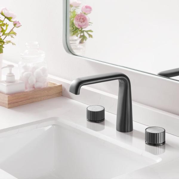 Широко распространенная 3 ширина Faucet 200mm раковины Bathroom руки отверстия 2