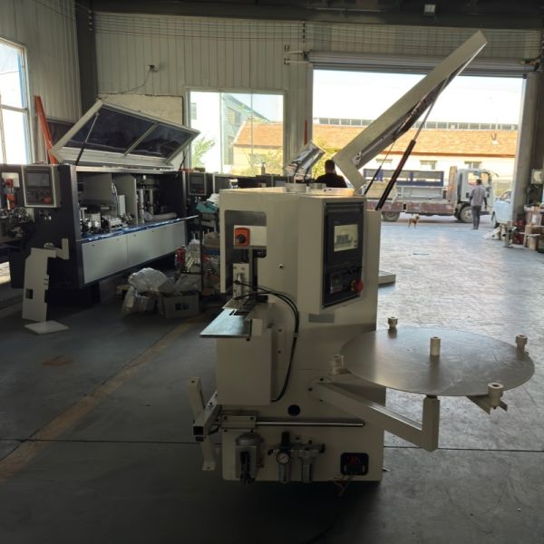 BHM367Y Edge Banding Machine Automatic Pre-Milling Woodworking Edge Bander