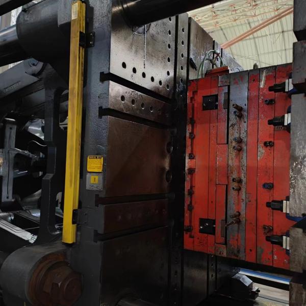 MA10000/8400, servomotor
