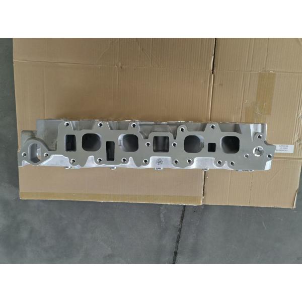 Engine Cylinder Head For TOYOTA Dyna 22R 22RE 11101-35080  11101-35060