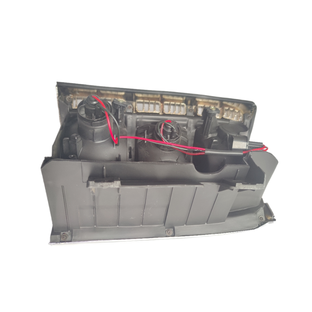 Original MR414041 MR414042 Parking & Turning Signal Light Bulbs 12V New for Mitsubishi Pajero Montero V33 1989-1999