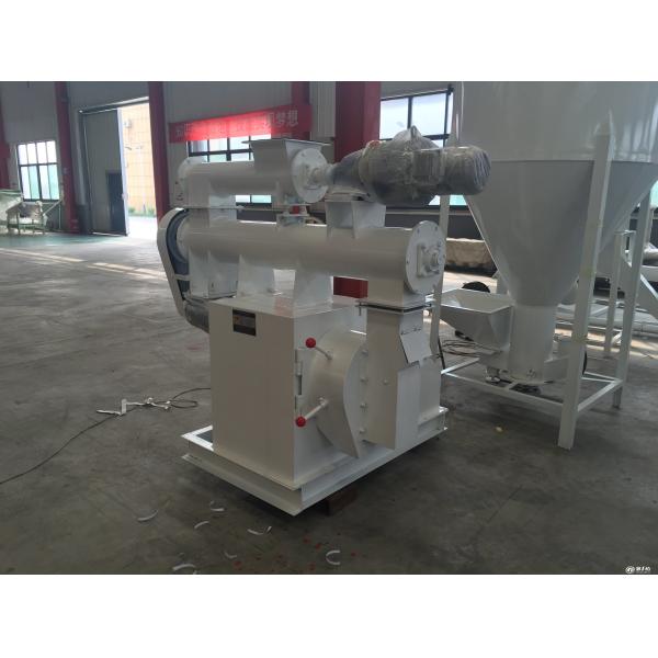 Poultry 50hz Animal Feed Pellet Machine 155mm Chicken Feed Making Mill