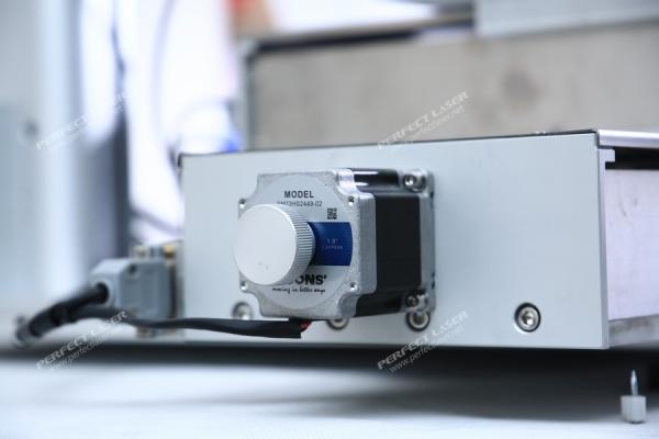10W 30W 60W Fiber Laser Marker Machine 0.5mm Marking Depth For Plastic / Jewelry
