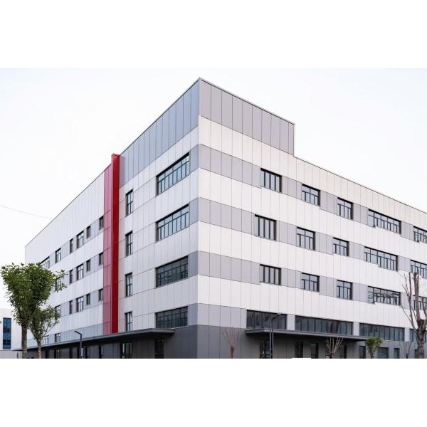 環境に優しい鋼鉄構造 頑丈なフレーム設計の倉庫