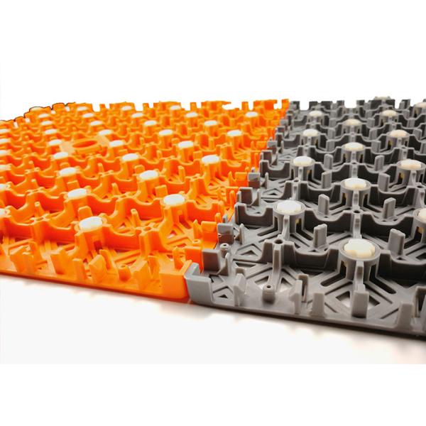 На открытом воздухе настил теннисного корта, красочная мини циновка теннисного корта легкая для того чтобы извлечь