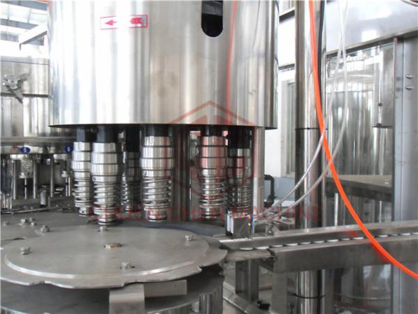 Counter Pressure CSD Carbonated Drink Filling Machine / Soft Drink Bottling Equipment