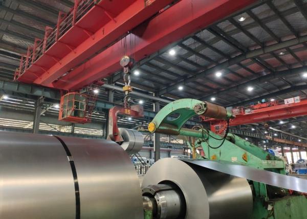 O mergulho quente da bobina de Z120 0.4mm EGI galvanizou o tratamento do fosfato da folha
