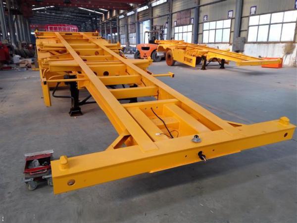 Versatile Reefer Skeleton Carrier Trailer With WABCO Brake System And Air Suspension