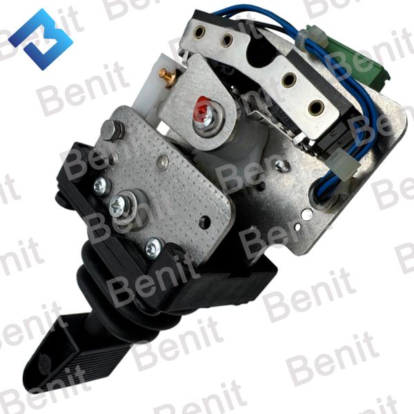 W50 Joystick Control Stick 24V Control Handle 194444 Conveyor Belt Lift Switch For Road Milling Machine Parts