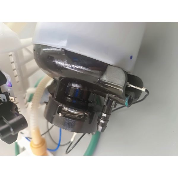 High quality electric fuel pump assembly 204470 1694 for Benz 204