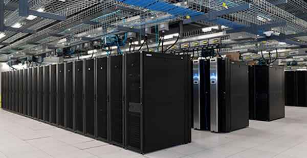 Functional Data Center Rack PDU 19 Inch Rack For High Density Computing