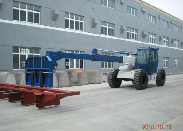 4 wheel Stering Diesel 5 Ton Telescopic Boom Forklift With 10M Max Lifting Height