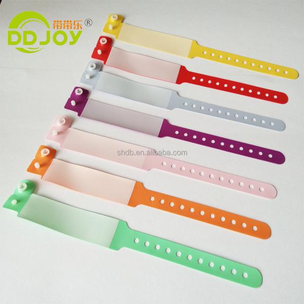 Anti-Lost Personalized PVC Vinyl Bracelets for Events and Festivals Set Rainbow Colors