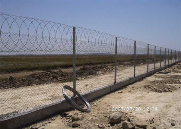 Green Metal Weave Diamond Chain Link Fence PVC Diamond Mesh Fencing