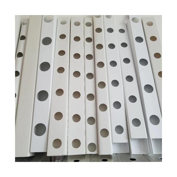 Многие разные размеры в нашем каталоге Размеры прямоугольной PVC трубы для гидропонной трубы