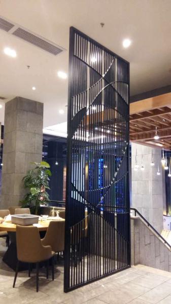 China Laeser Cut Room Divider Brushed Black Titanium Stainless Steel Screen Factory