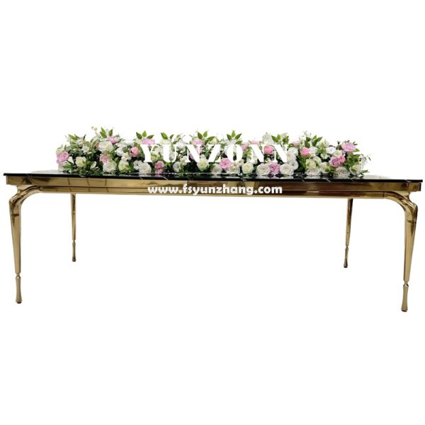 Modern Luxury Marble Dining Table Set New Design Style for Indoor and Outdoor Hotel Furniture for Dining Room