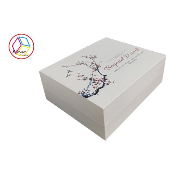 White Two Pieces EVA Insert Cosmetic Gift Box For Perfume Packaging