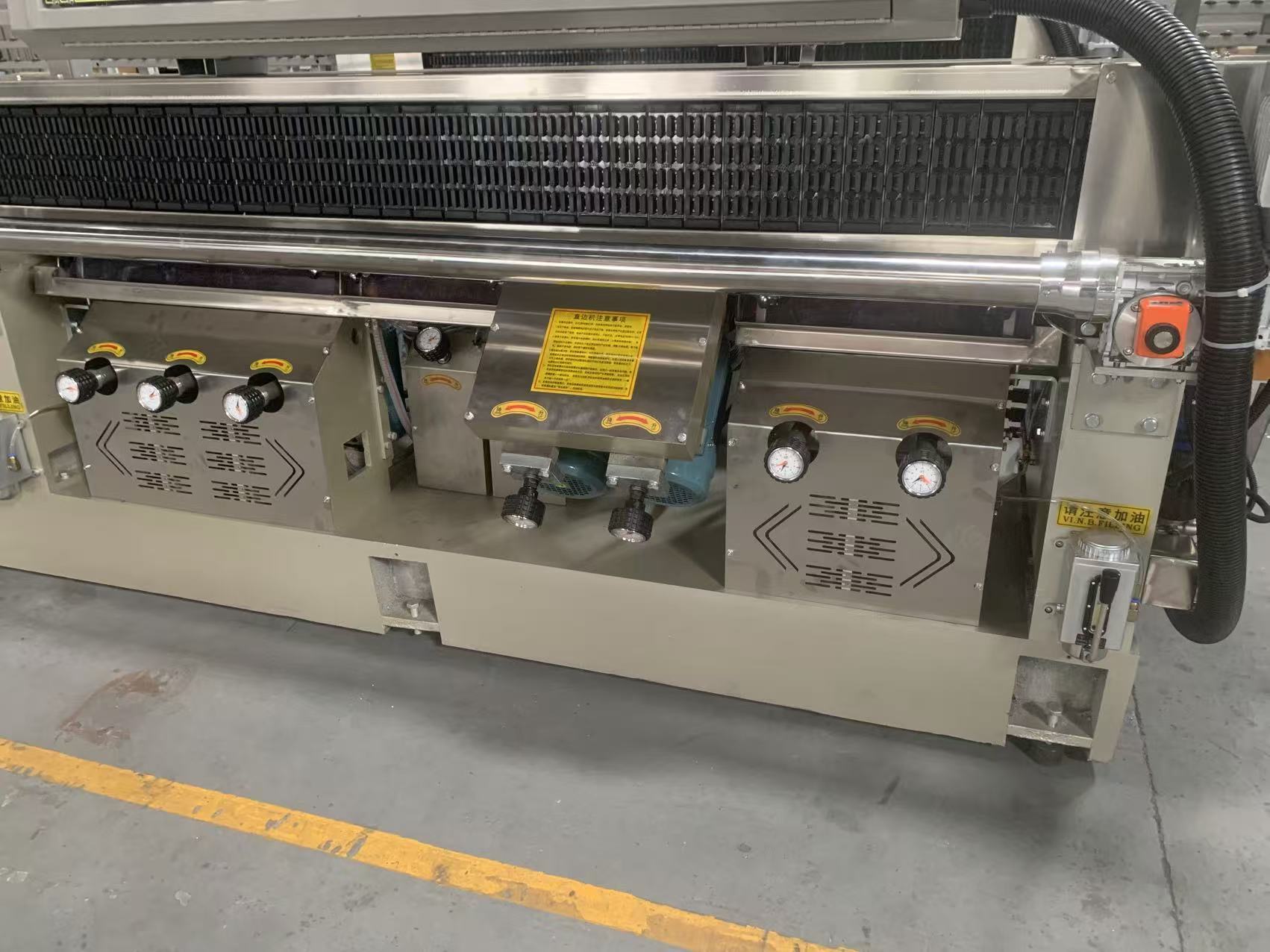 0.6-6.0m/min Glass Grinding And Polishing Equipment , Integrated Glass Straight Edge Machine