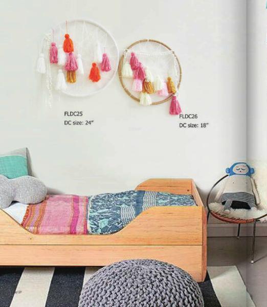factory wholesale hand made white dream catcher, Indian style pink Feather Dreamcatcher car Dream Catcher Wind Chime