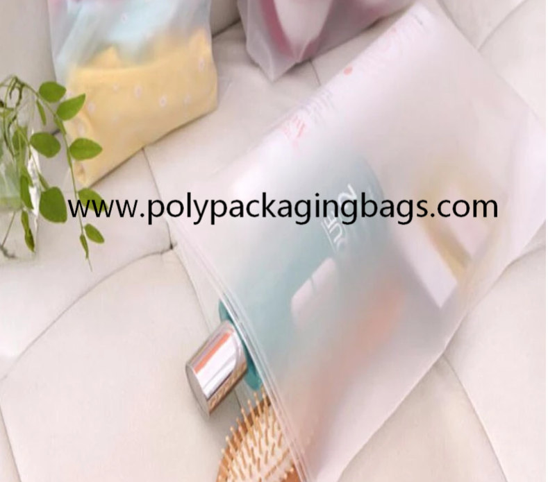 The Zipper Bag Is Clear And Transparent And Can Be Filled With Small Plastic Zipper Bag With Arm