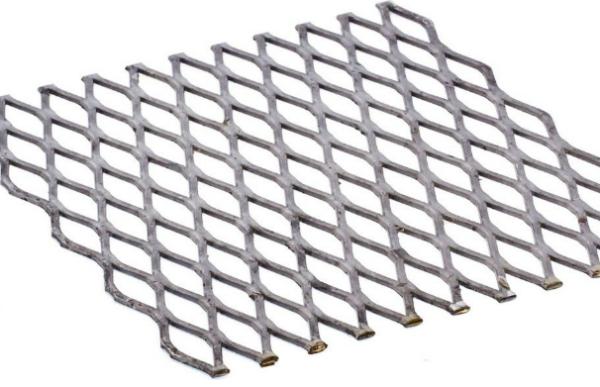 China Supplier Diamond Hole Flattened Expanded Metal Mesh Factory