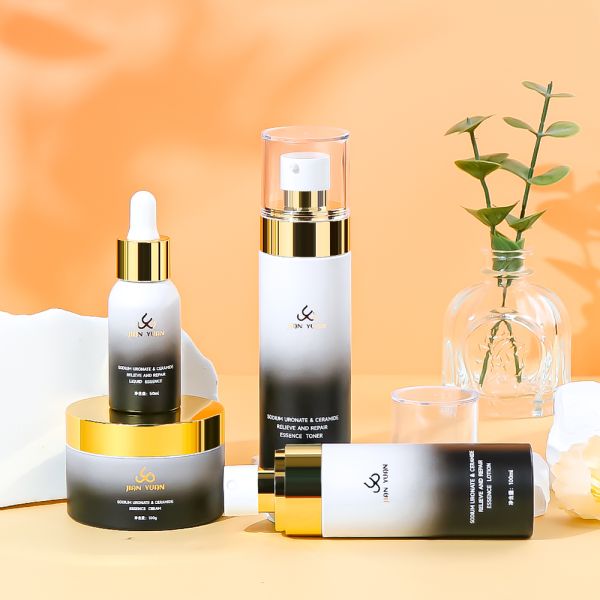 Cosmetic Packaging Set | Custom PET Bottles Wholesale