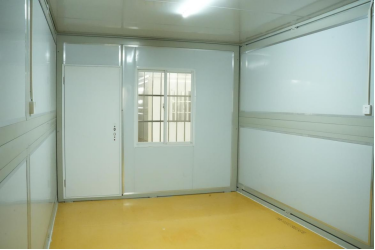 20ft Fast-Deploy Folding Container House (17.7m²)