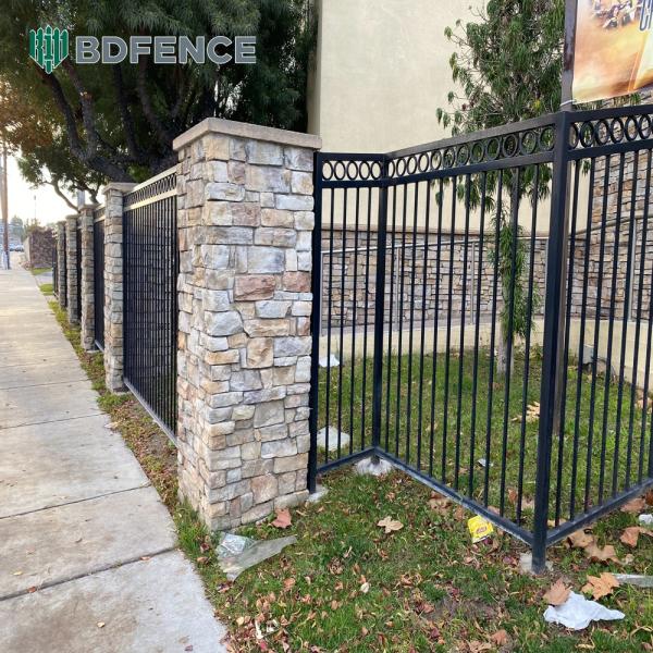 Safety First Tubular Steel Fence Child-Proof