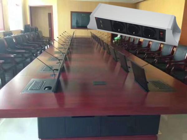 Tomada de poder Desktop de suspensão elétrica de prata com 1.5M Long Power Cord