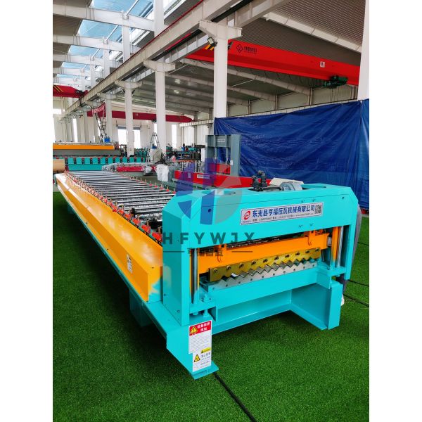 Industrial Intelligent Corrugated Sheet Roll Forming Machine 350H Steel Frame