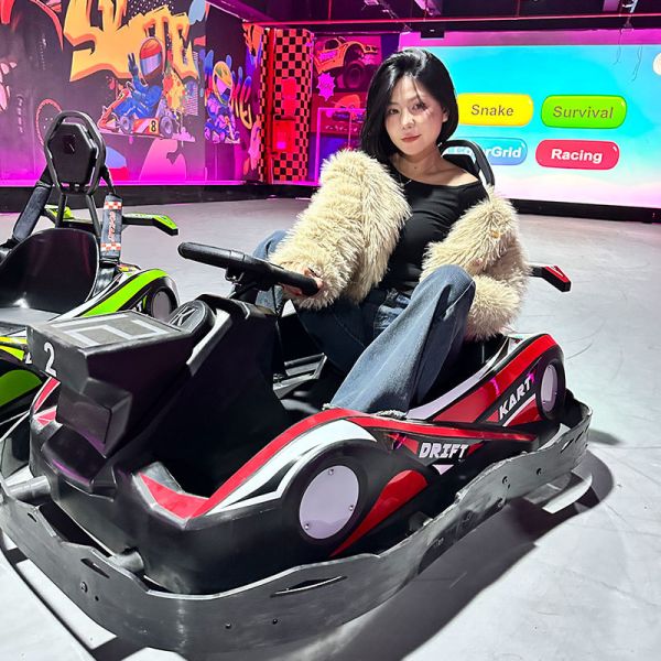 Ground Projection Entertainment Hall Kart Entertainment Experience Center Upgrade Live Action Kart Game With High Quality
