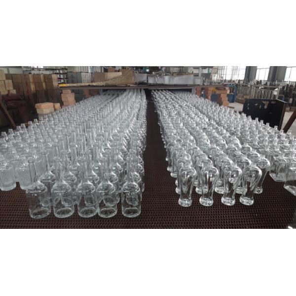 Super Flint Glass Material 500ml 700ml 750ml Empty Rum Clear Liquor Bottle for Beverage