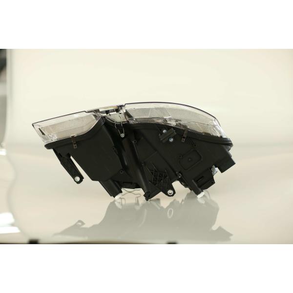 2005 2007 2008 2006 Volkswagen Passat conjunto de faros 3BD 945 017 B