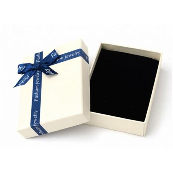 Выполненный на заказ случай шкатулок для драгоценностей, представляет повторно использованные небольшие подарочные коробки картона