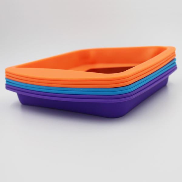 Square Durable Silicone Cake Mould Pan Anti Falling Multicolor