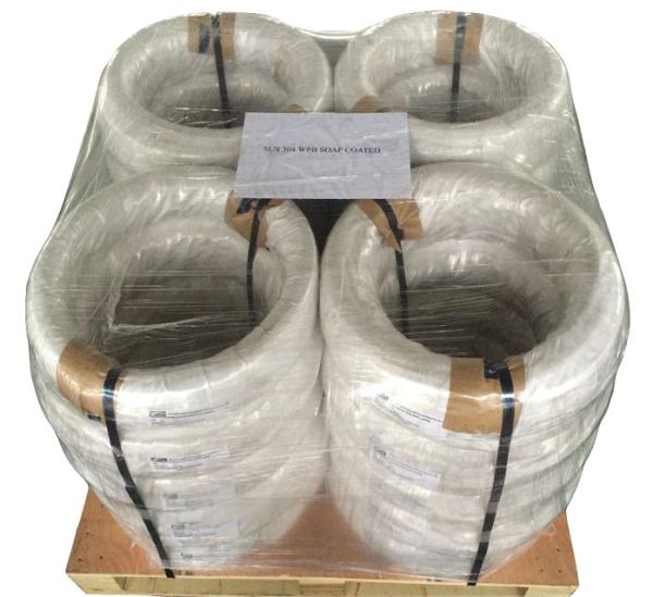 Padrão de superfície brilhante de direção frio de aço inoxidável soldado do fio 0.5mm 0.6mm ASTM
