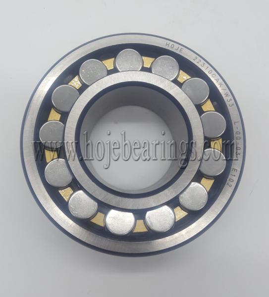 Famous Brand Self-Aligning Spherical Roller Bearing 22313 22313 E/C3w33