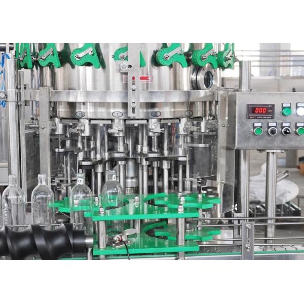 Полощущ заполняя алкоголичку стеклянной бутылки Carbonated машина заполнителя банки пива