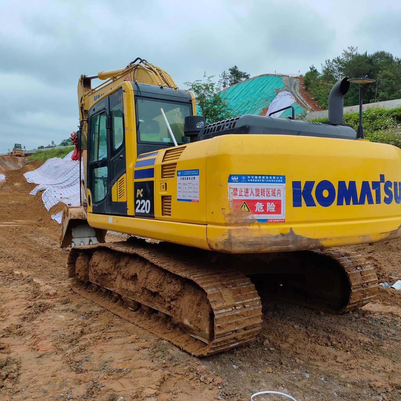 Подержанный экскаватор Pc200-8 Komatsu 20 тонн Использованный экскаватор