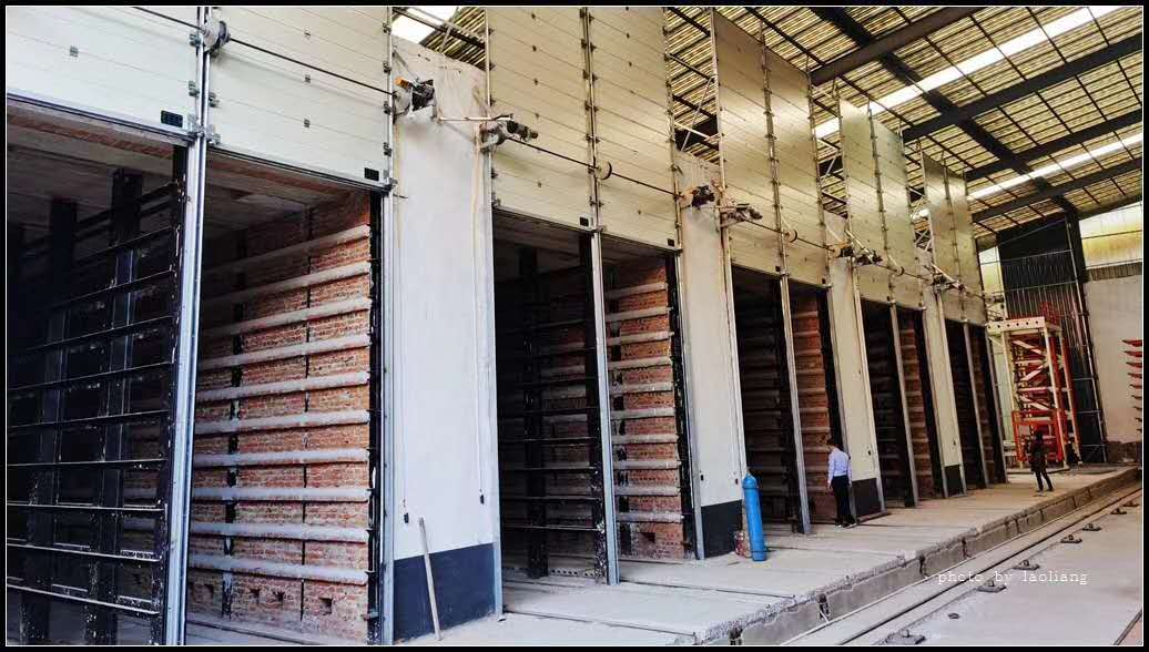 Загрузка кирпича паллета 50KW и система Hoffman/тоннеля печь разгружать